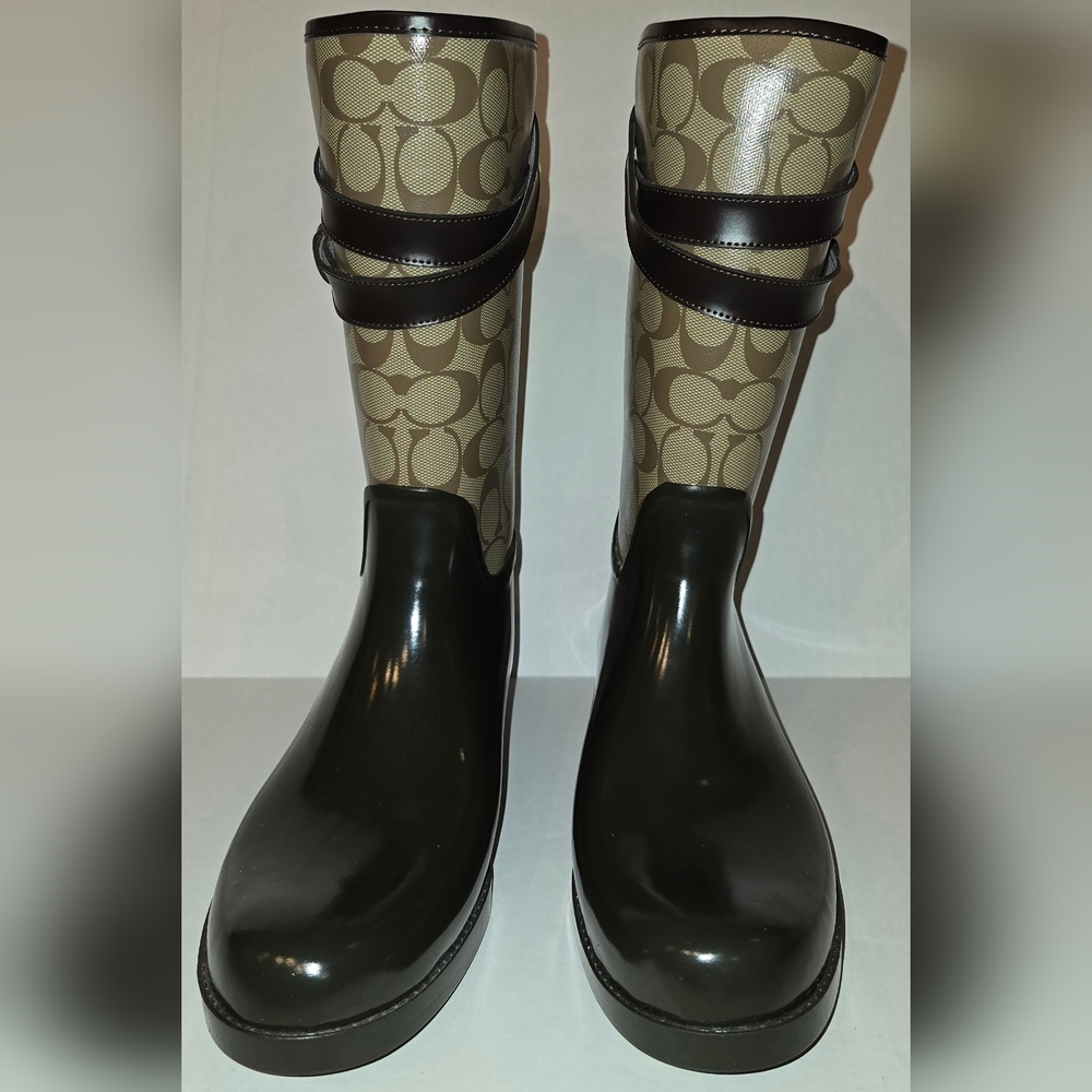 Coach Logo Trisha II Womans Rain Boot 12 in with Authentic box